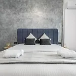 Black Sea - Helsinki Apartment *