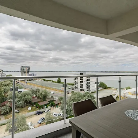 Black Sea - Helsinki Apartment