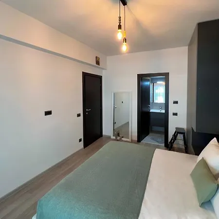 Black Sea - Helsinki Apartment